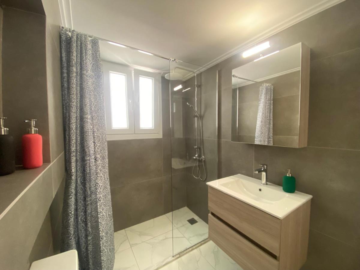 Faliro Comfort Apartment 10 Mins Walking To The Beach Athens Exterior photo